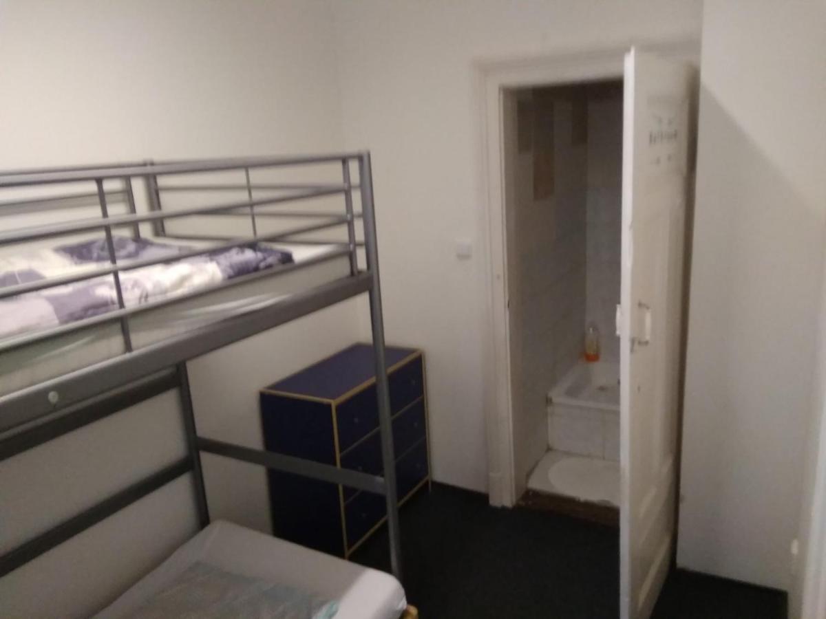 Apatrhostel Brno Eksteriør bilde